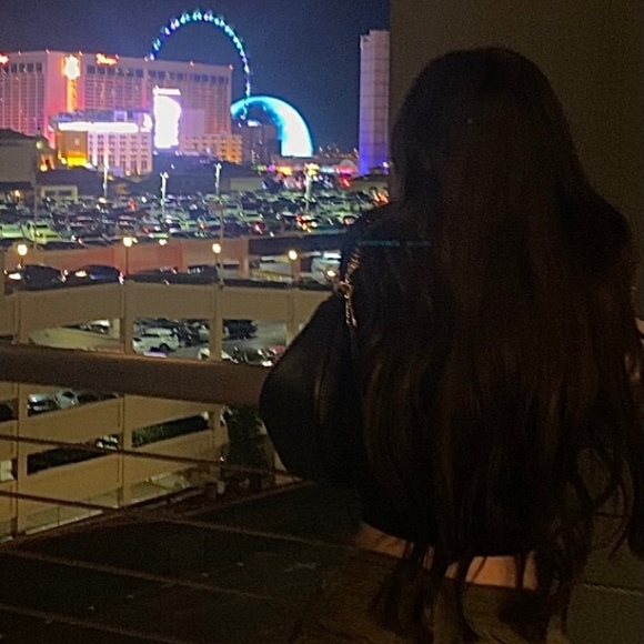 Meet your Posher, Lexi - Picture 1 of 1